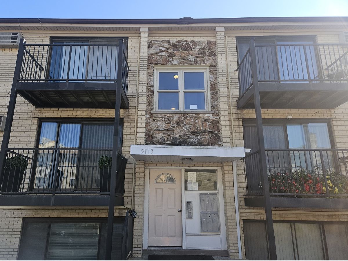 For Rent Chicago Illinois, 5113 East River