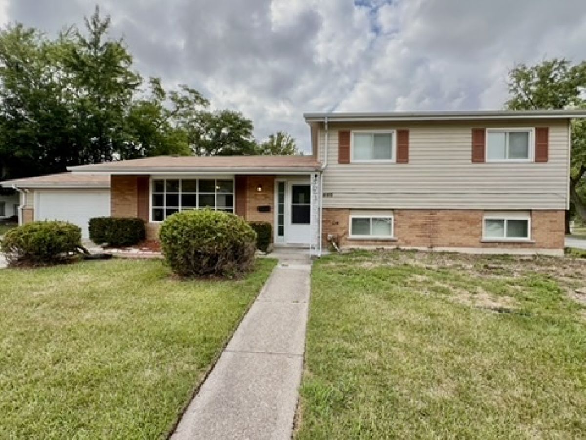 For Sale Park Forest Illinois, 500 Antietam Street