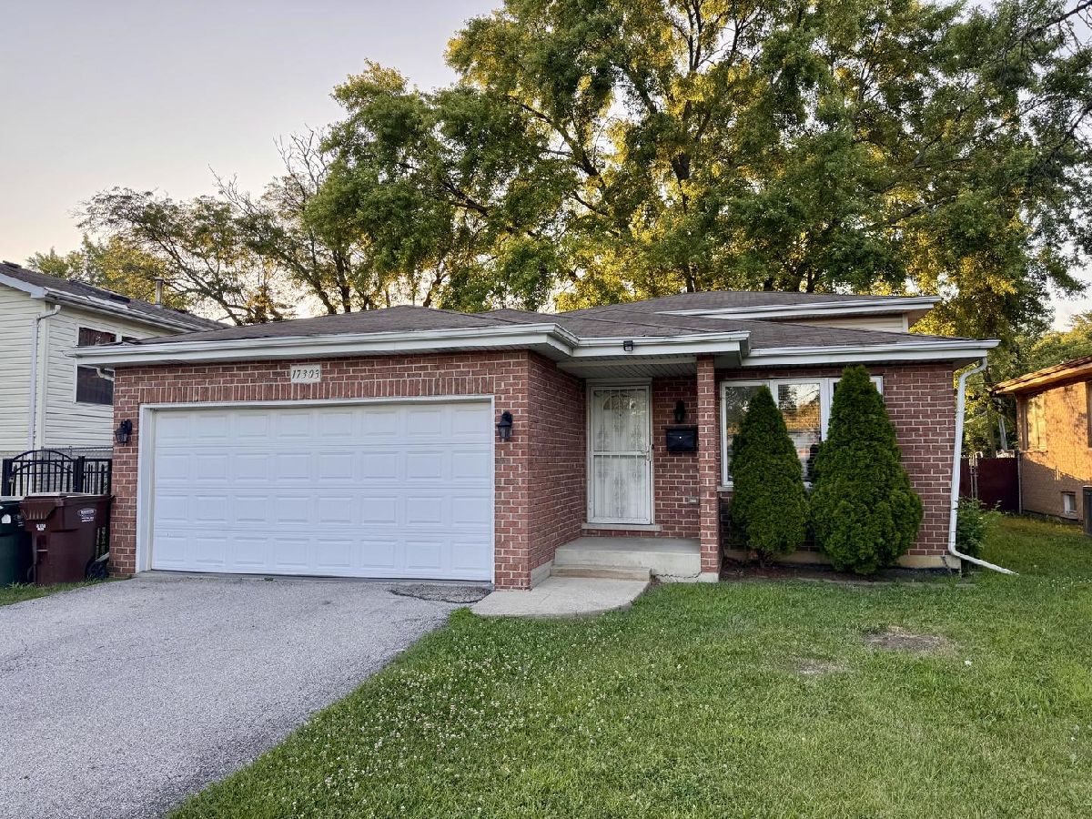  For Sale Hazel Crest Illinois, 17303 Kedzie Avenue