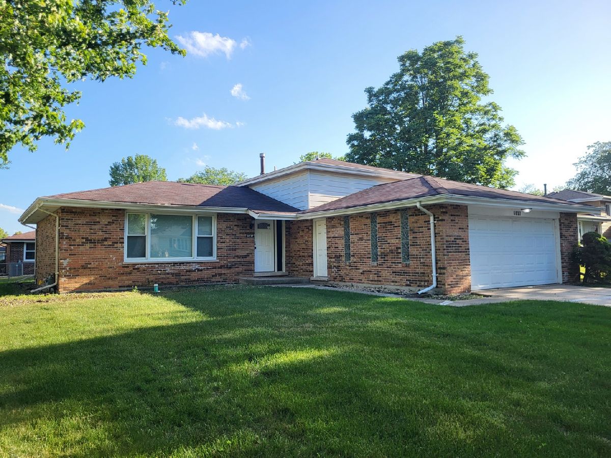 For Sale Matteson Illinois, 6037 Spring Lane