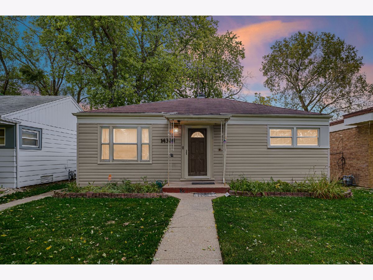  For Sale Harvey Illinois, 14325 Park Avenue