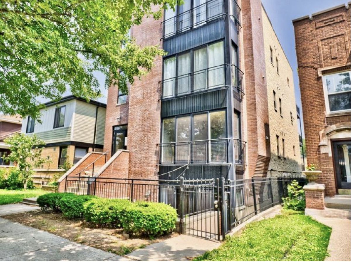 For Sale Chicago Illinois, 6439 Rockwell Street