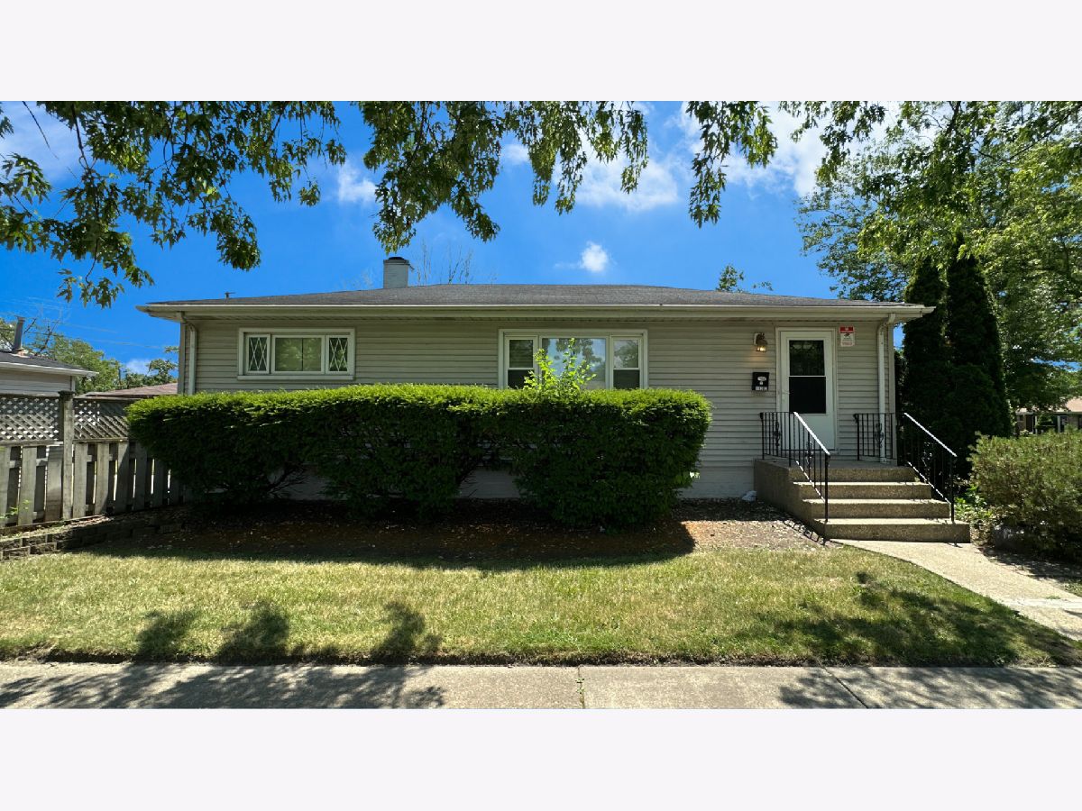 For Sale Lansing Illinois, 17303 Roy Street