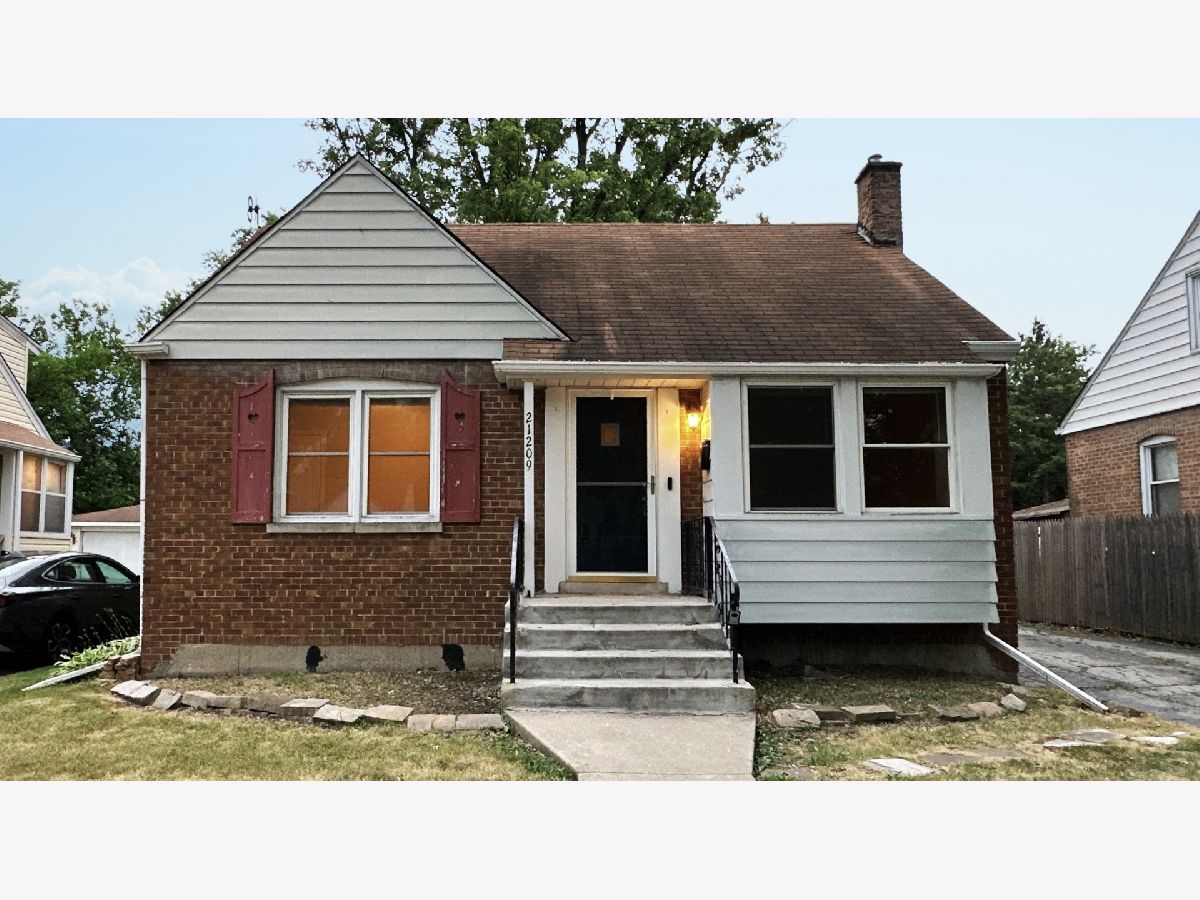 For Sale Matteson Illinois, 21209 Oak Street
