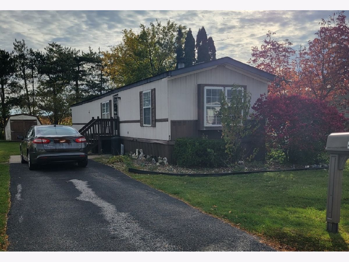 Subdivision For Sale Pheasant Lake Estates Beecher Illinois, 47 Partridge Lane