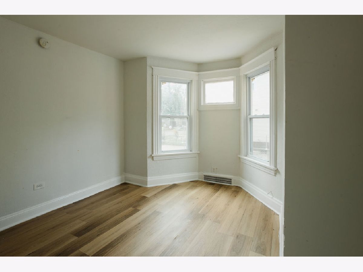  For Rent Waukegan Illinois, 714 Helmholz