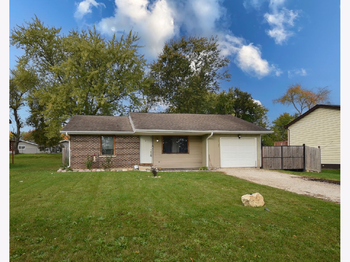  Rented Mchenry Illinois, 1107 Hilltop