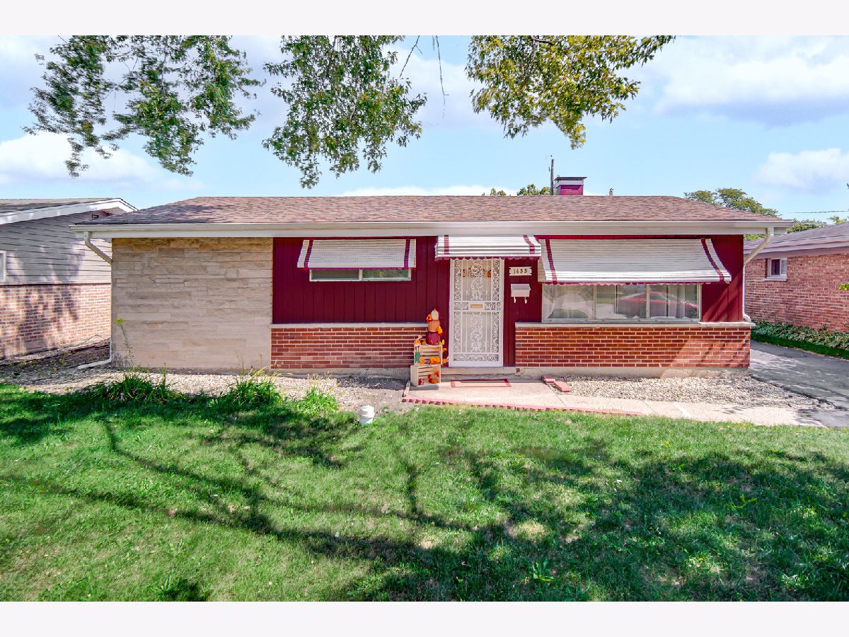  For Sale Calumet City Illinois, 1455 Burnham Avenue