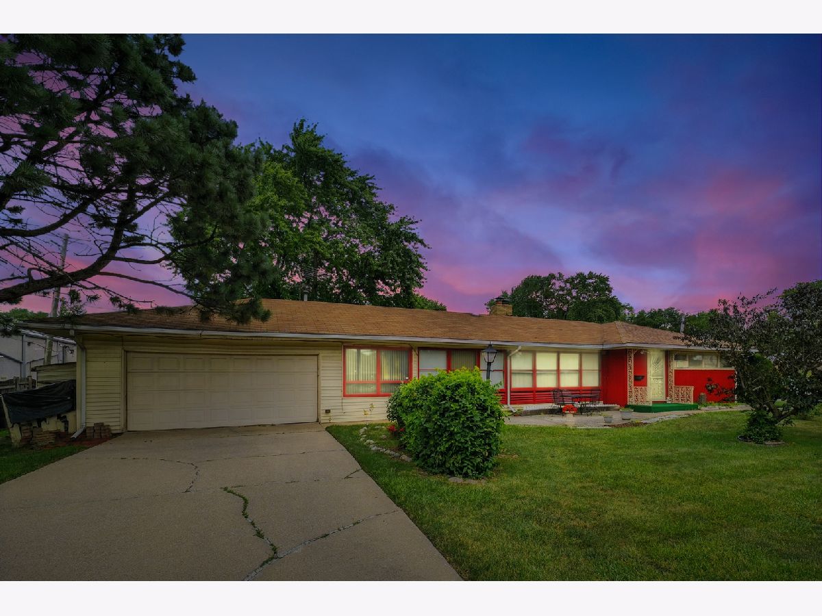  For Sale Harvey Illinois, 16632 Emerald Avenue