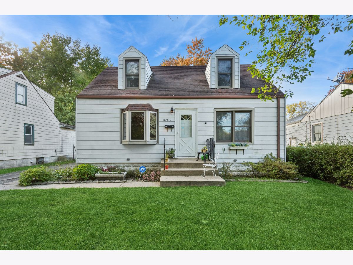  For Sale Hazel Crest Illinois, 16910 Head Avenue