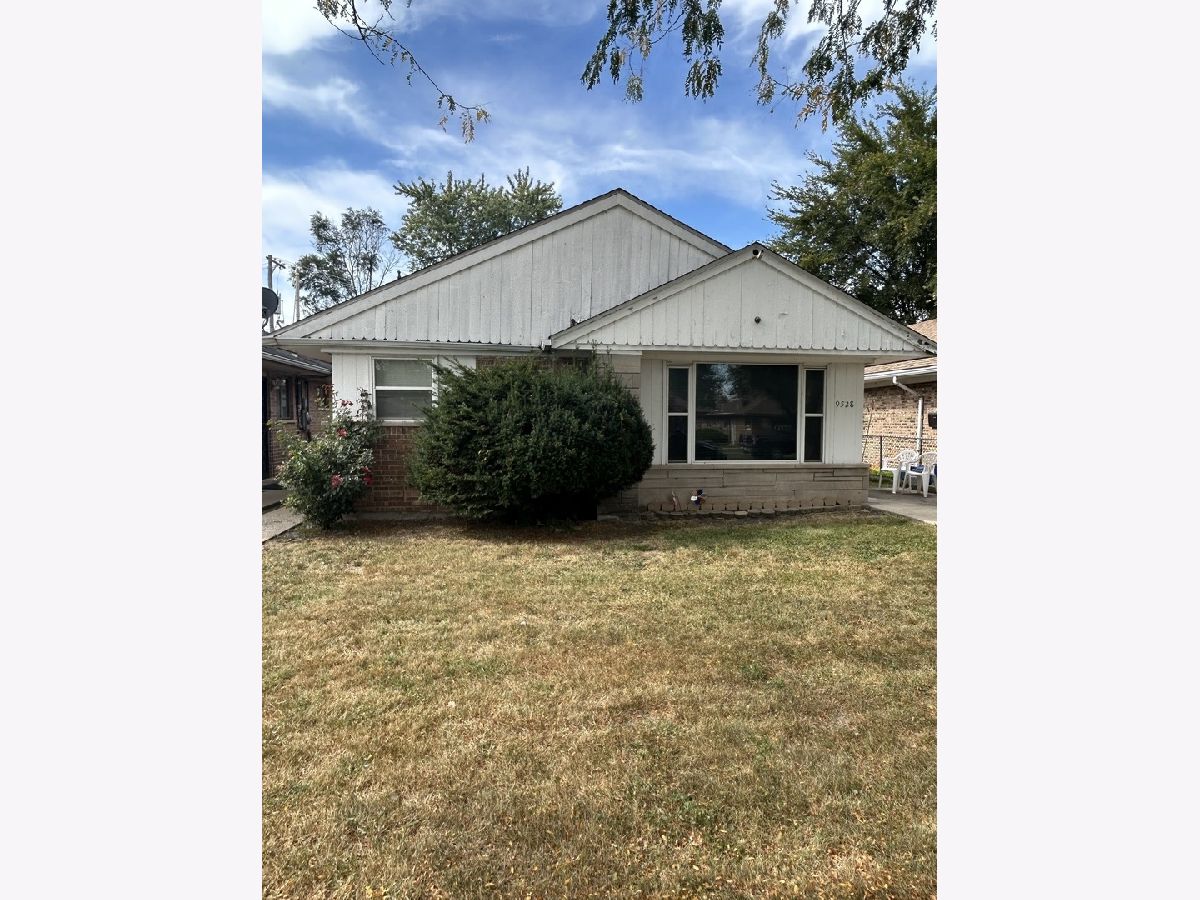  For Sale Chicago Illinois, 9528 Bennett Avenue