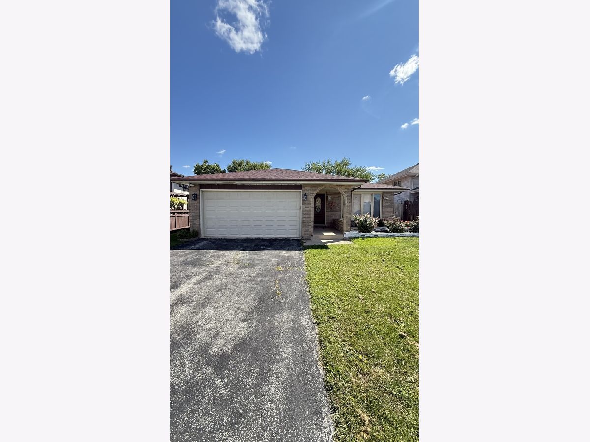 For Rent Midlothian Illinois, 14631 Knox