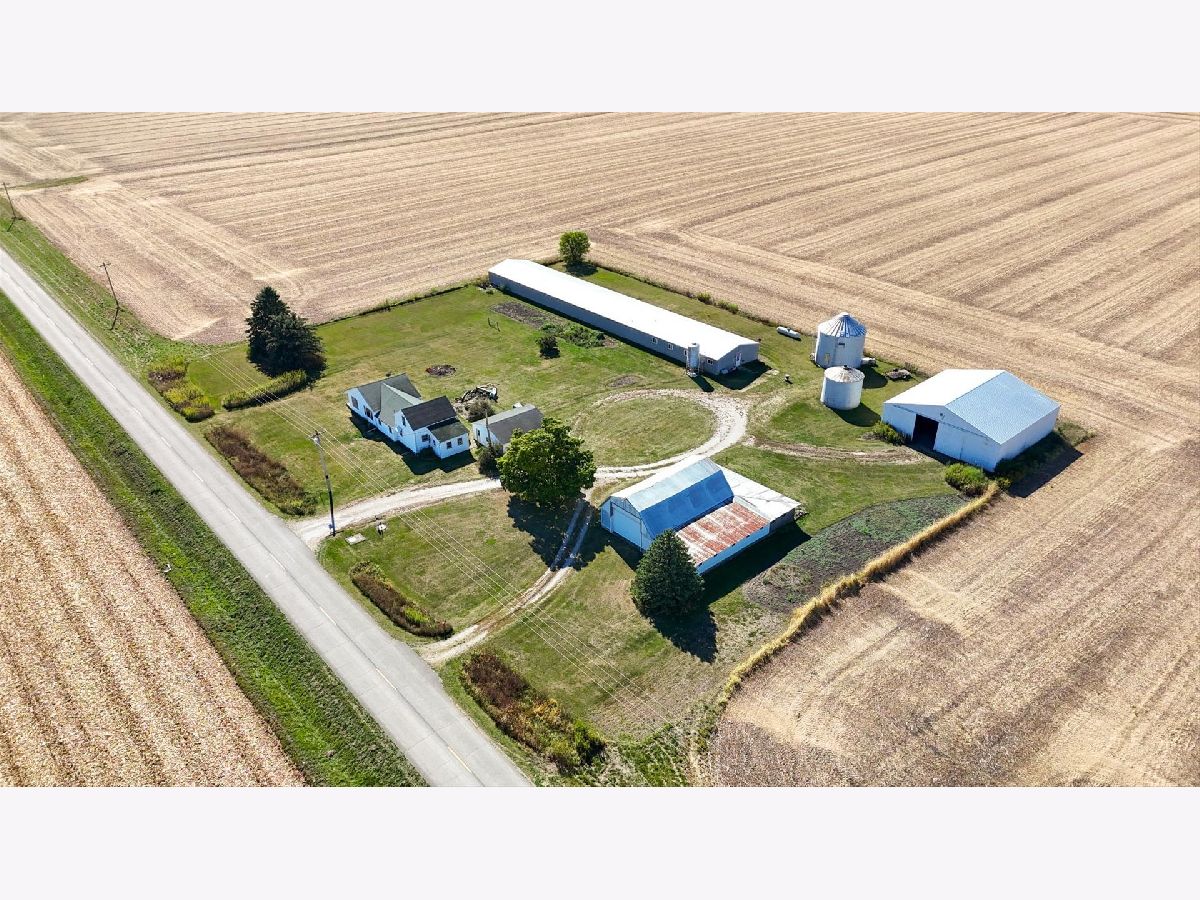  For Sale Paxton Illinois, 139 1500e Road