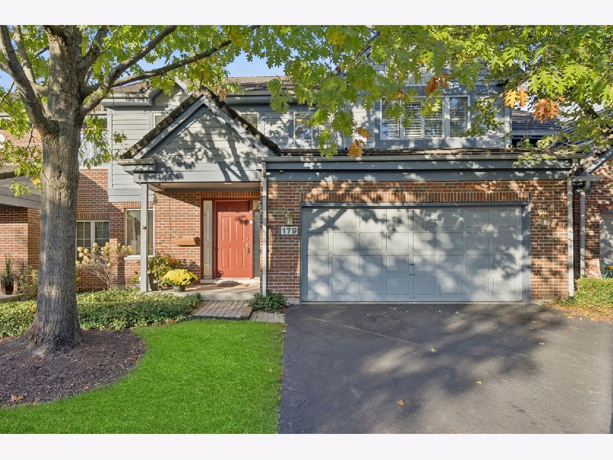 For Sale Burr Ridge Illinois, 179 Foxborough Place