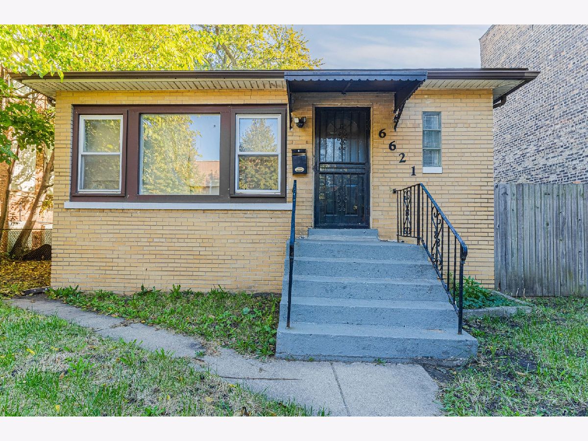 For Sale Chicago Illinois, 6621 Vernon Avenue