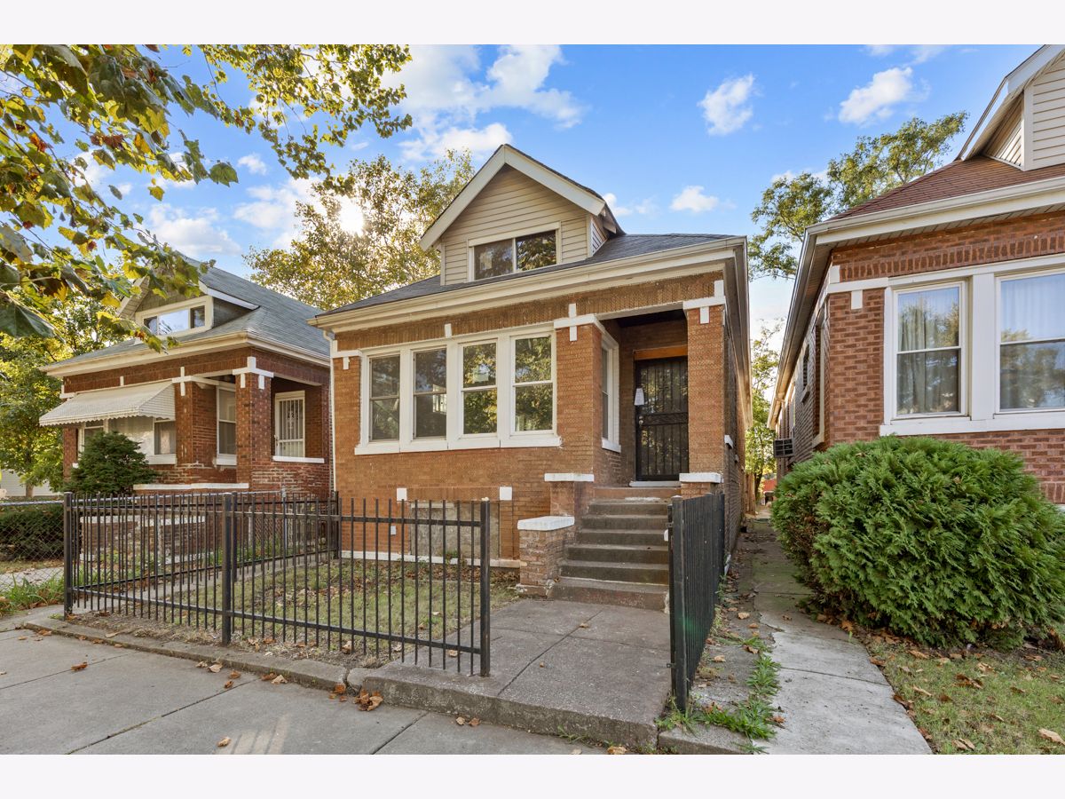 For Sale Chicago Illinois, 6954 Paulina Street