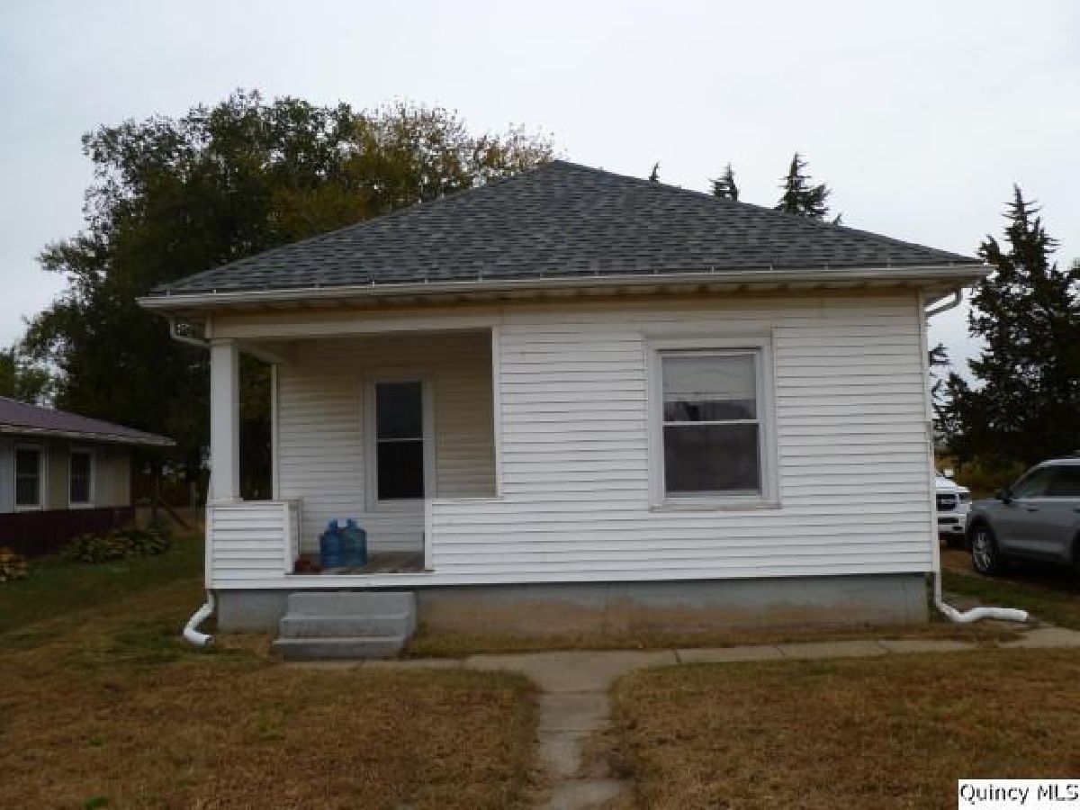  For Sale Lomax Illinois, 831 Atchison Street