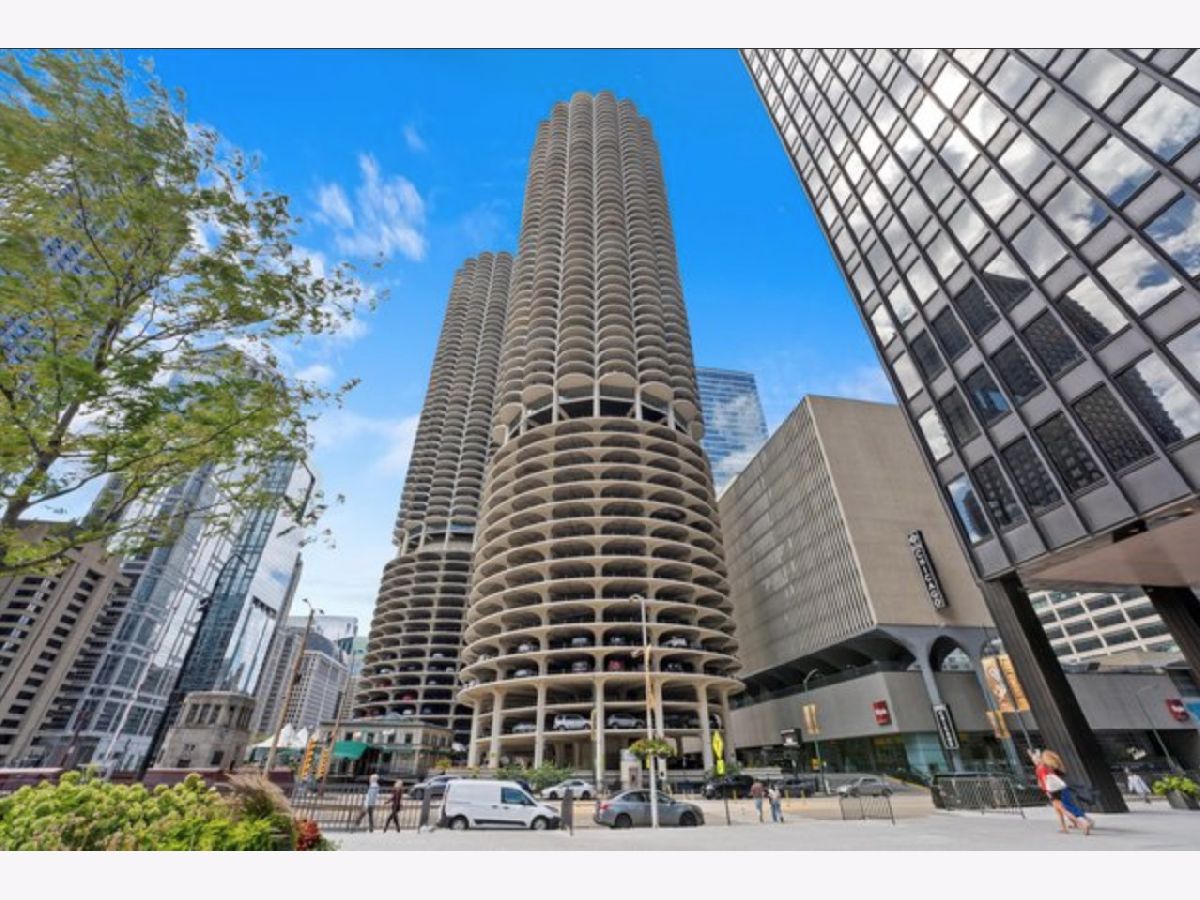 For Rent Chicago Illinois, 300 State