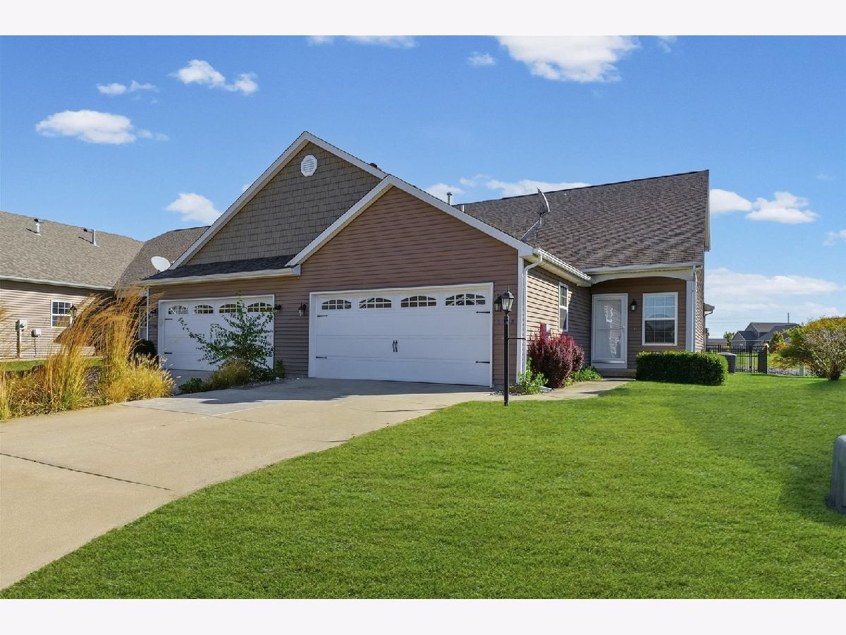  For Sale Urbana Illinois, 2208 Cyprus