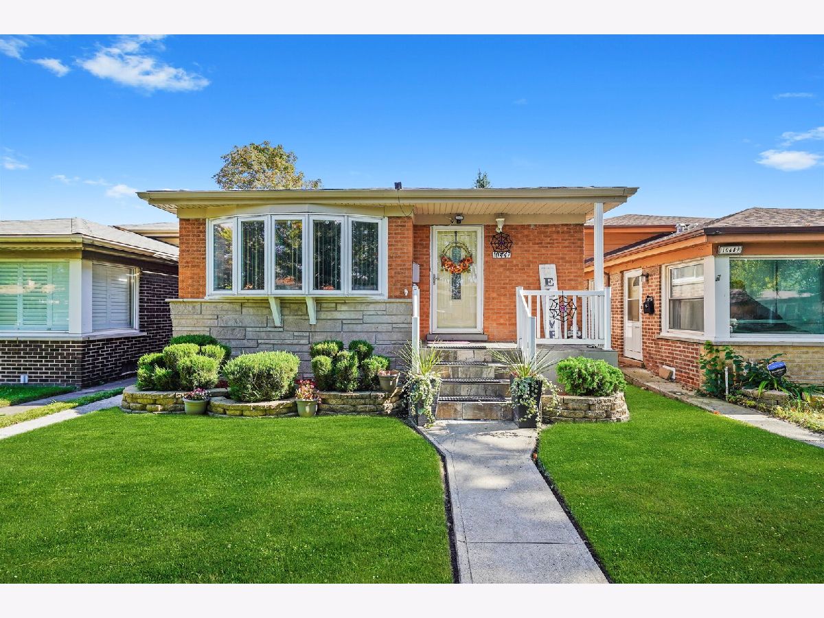 For Sale Chicago Illinois, 10447 Green Bay Avenue