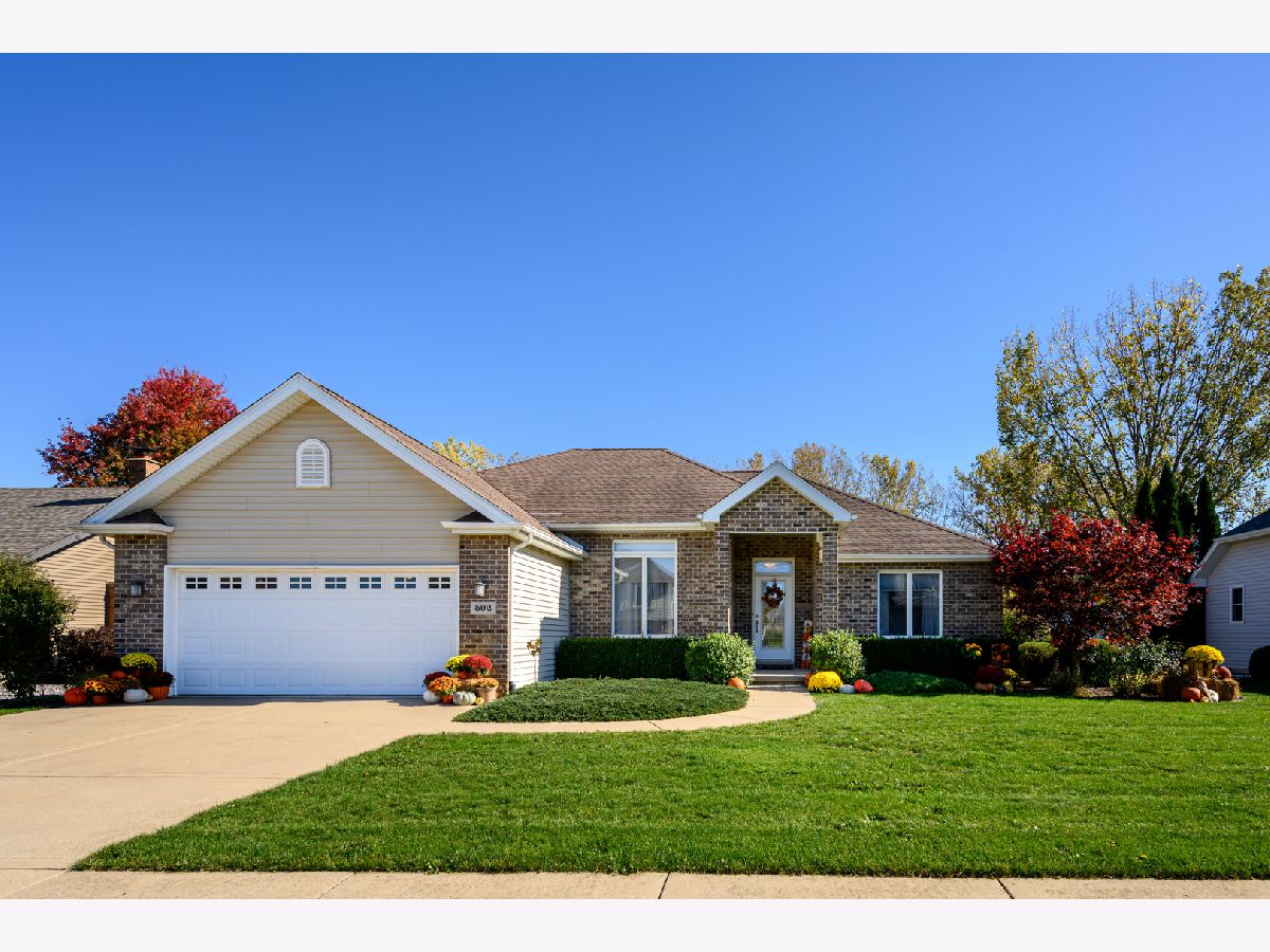  For Sale Manteno Illinois, 592 Walnut Street