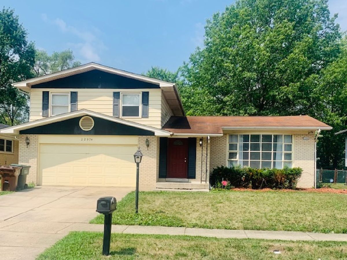  For Sale Richton Park Illinois, 22904 Valley Drive