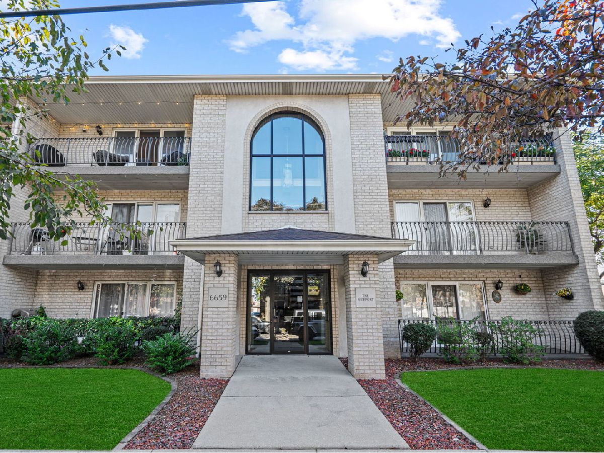For Sale Chicago Illinois, 6659 64th Place