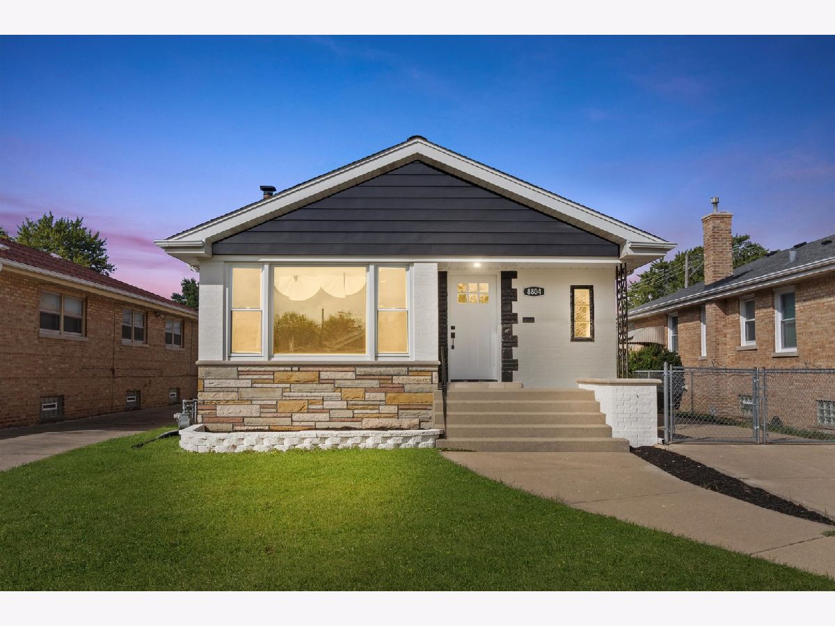 For Sale Evergreen Park Illinois, 8804 Fairfield Avenue