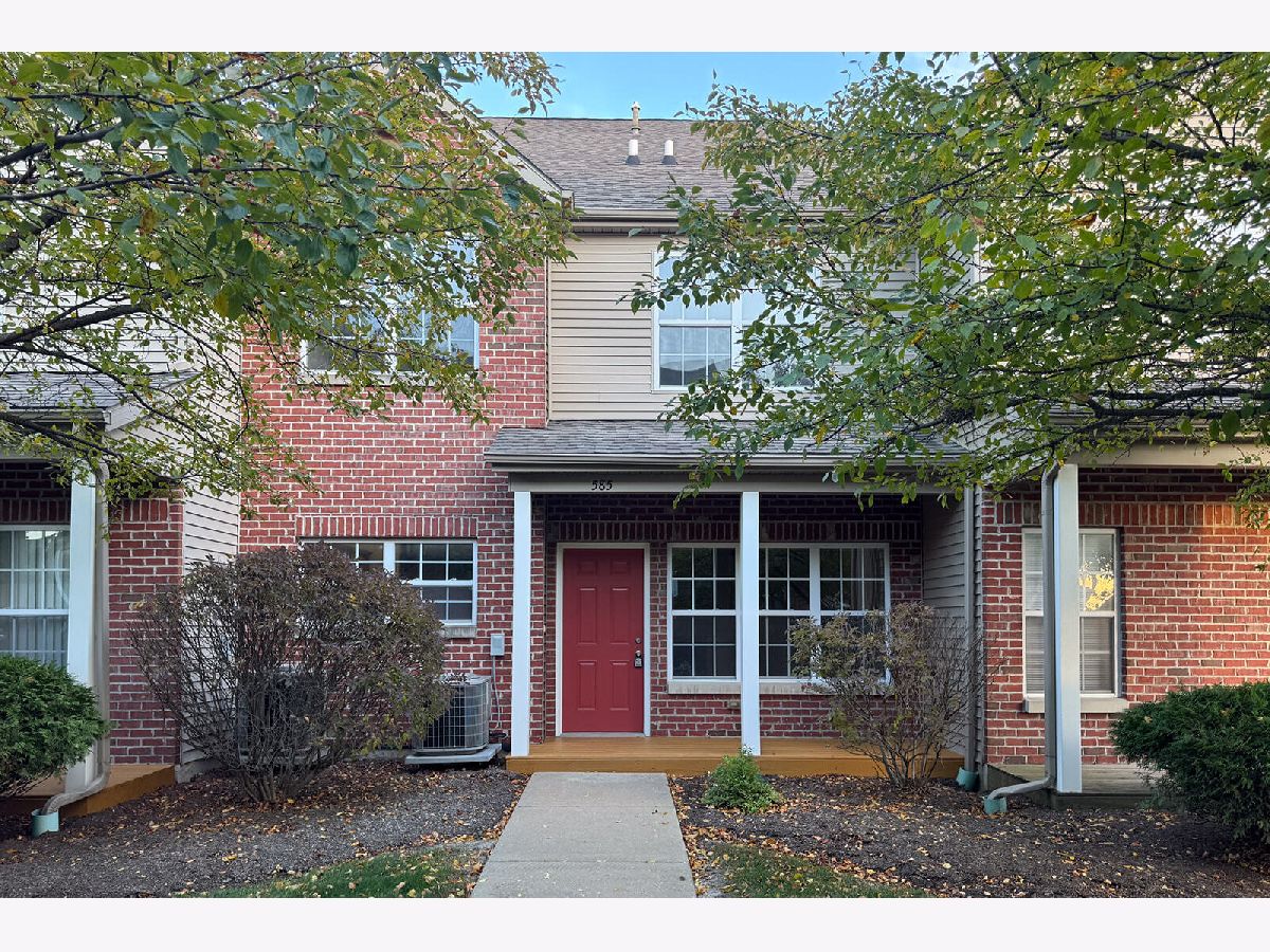 For Sale Sycamore Illinois, 585 Clayton Circle