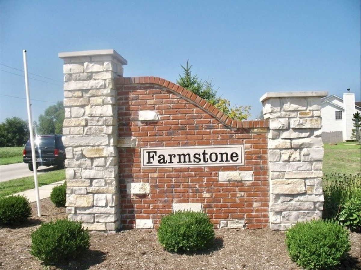  For Sale Diamond Illinois, 1185 Farmstone Drive