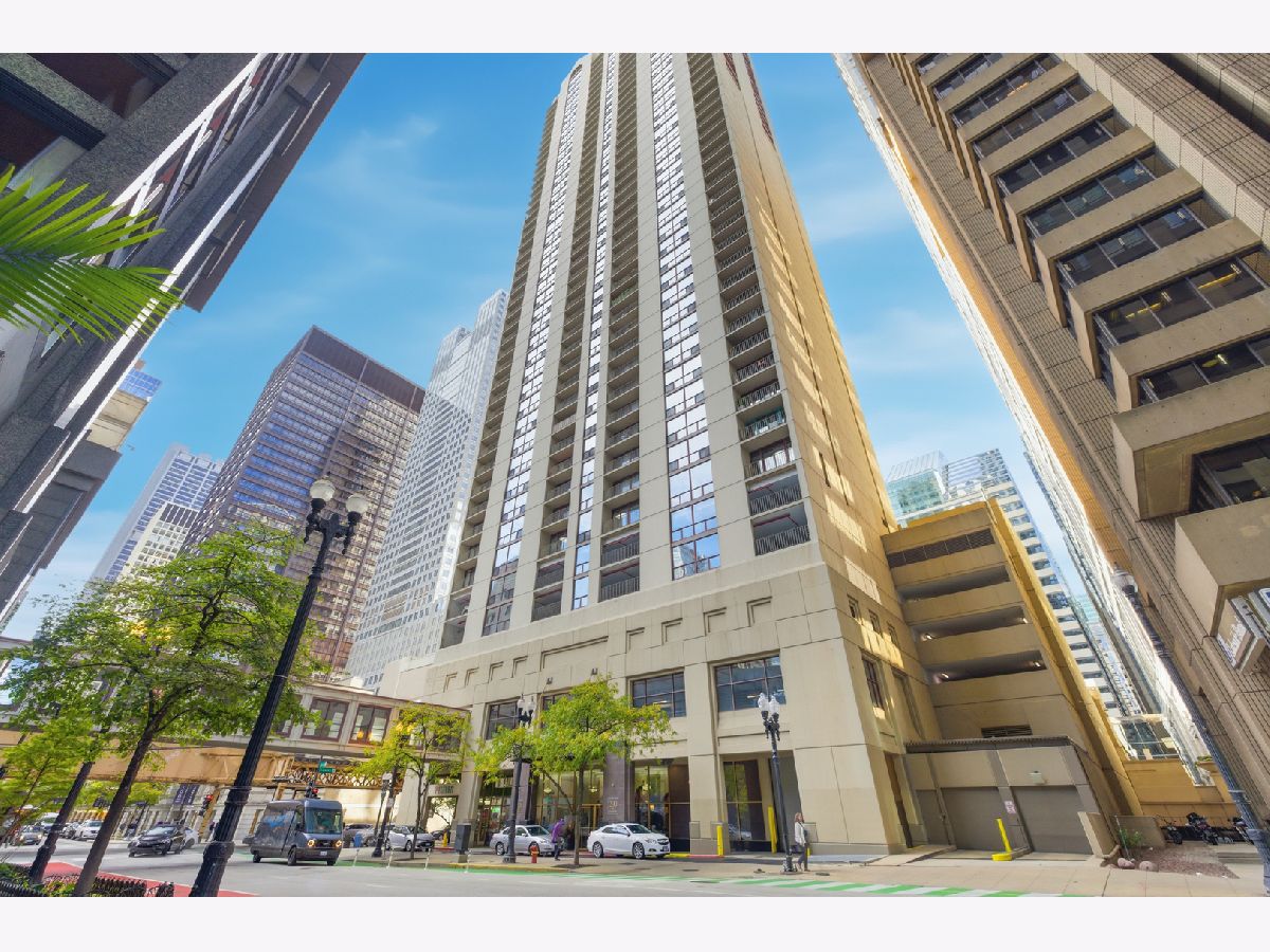  For Rent Chicago Illinois, 200 Dearborn