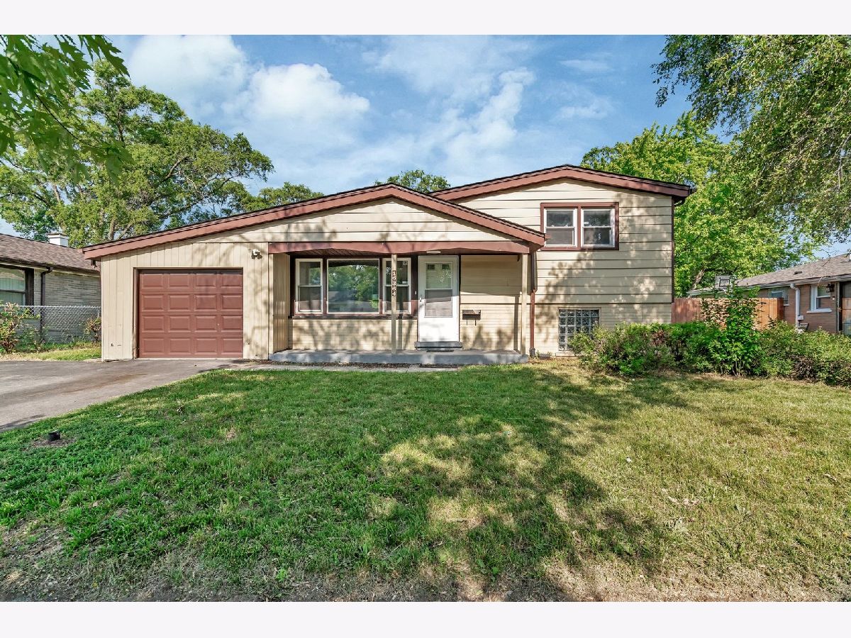  For Sale Markham Illinois, 16364 California Avenue