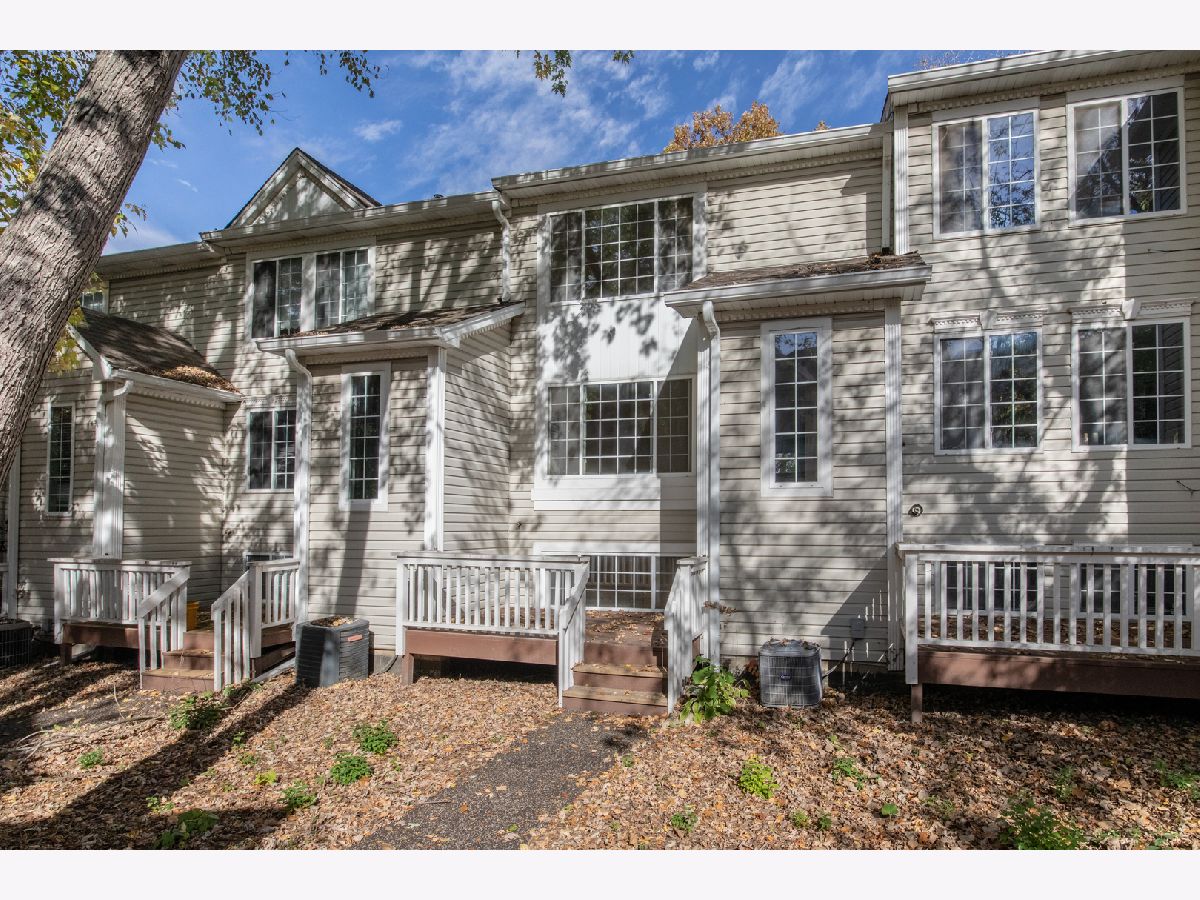  For Sale Round Lake Illinois, 97 Macgillis Drive