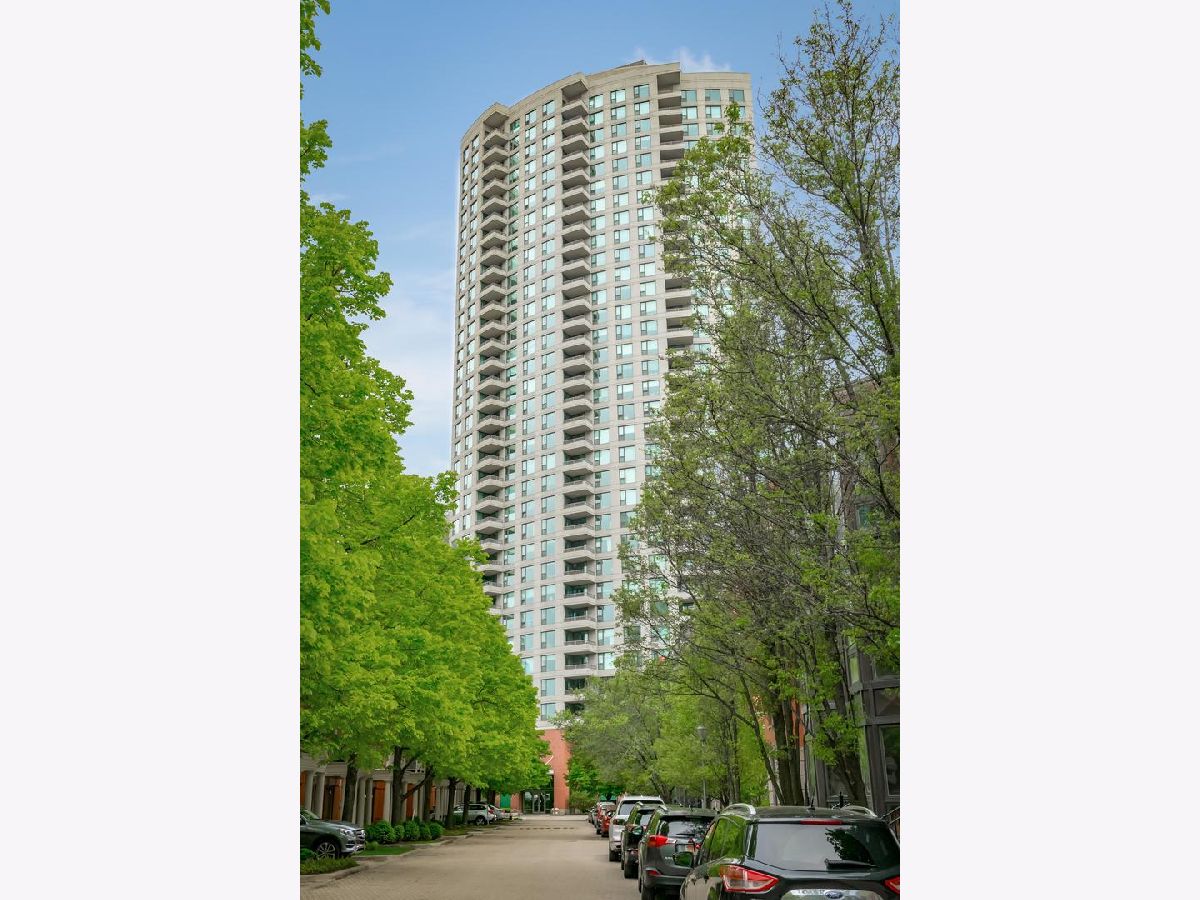 For Rent Chicago Illinois, 501 Clinton