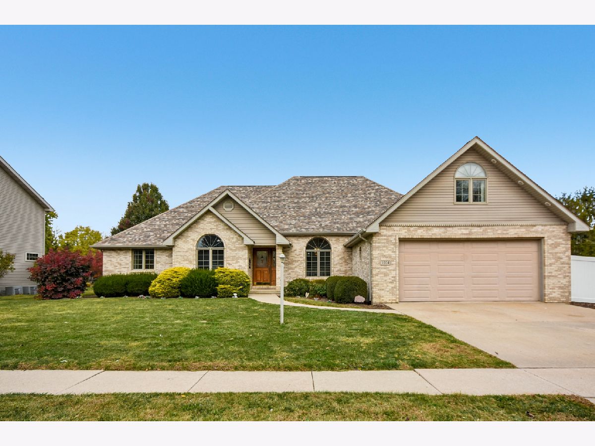 For Sale Morris Illinois, 1034 Michael Drive