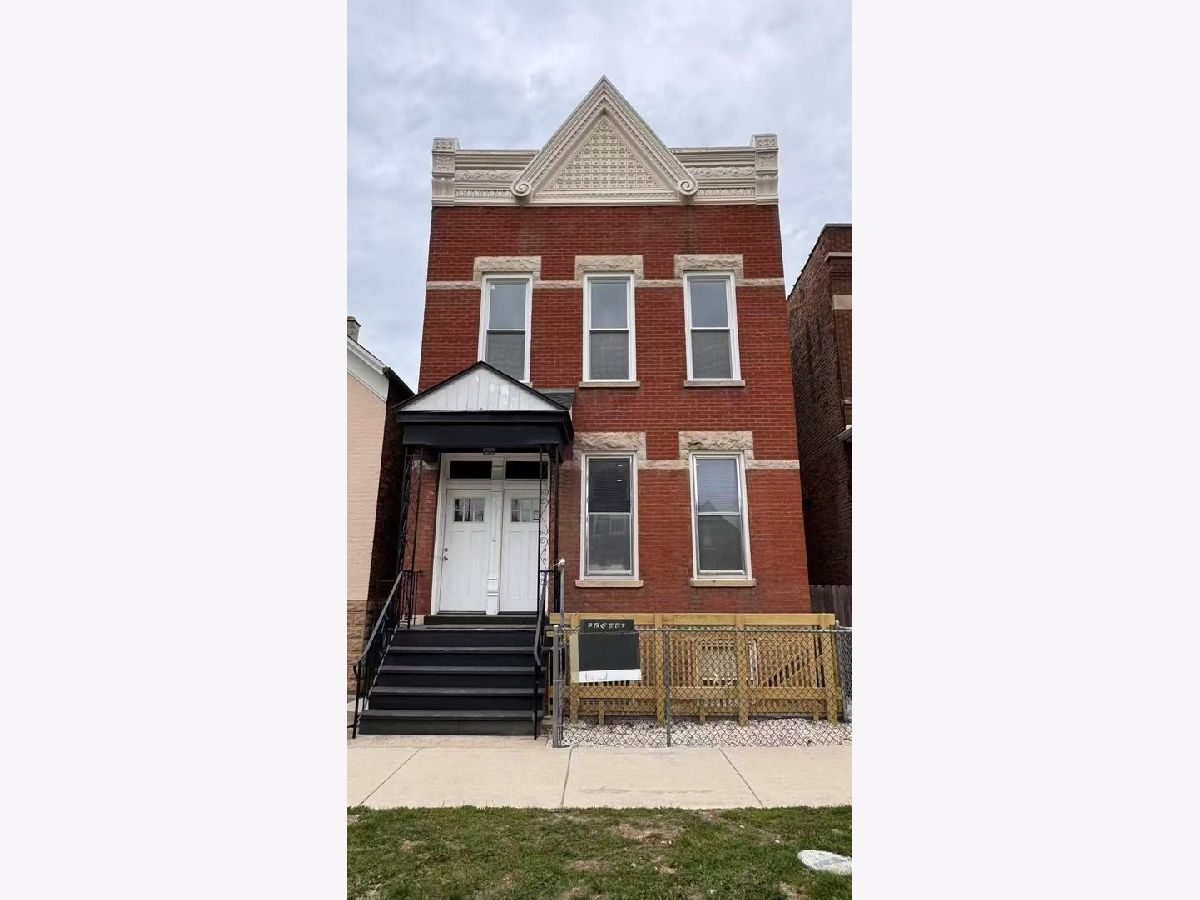 For Rent Chicago Illinois, 3621 Winchester
