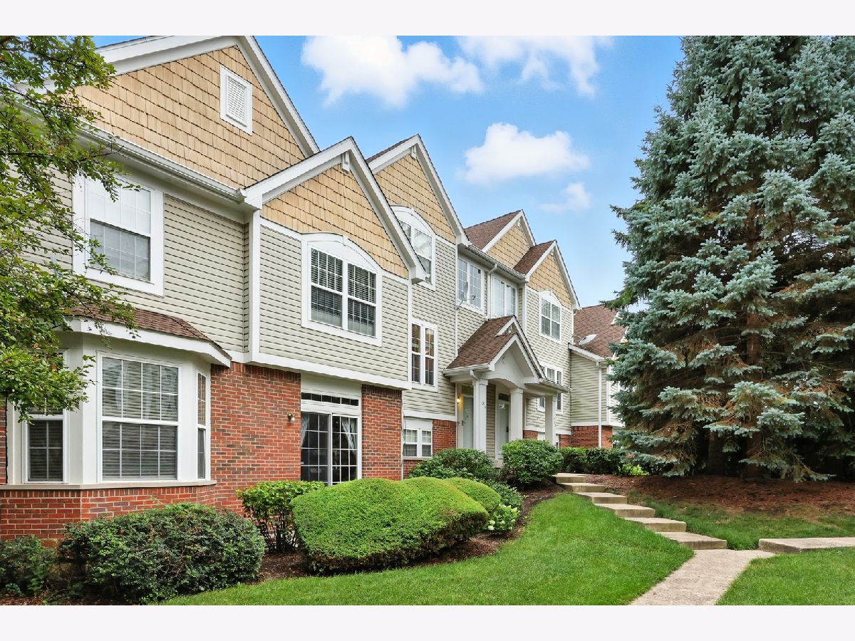  For Sale Vernon Hills Illinois, 1270 Georgetown Way