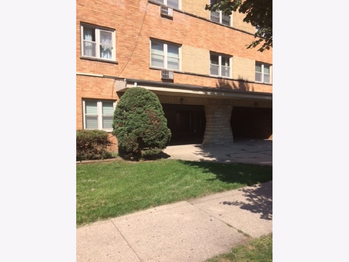  For Rent Chicago Illinois, 2420 Berwyn