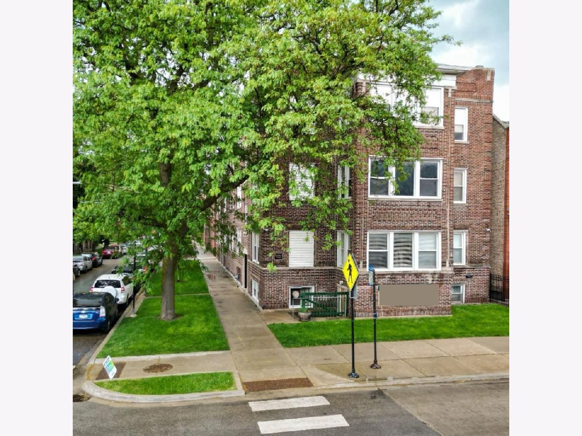  Rented Chicago Illinois, 3349 Sunnyside