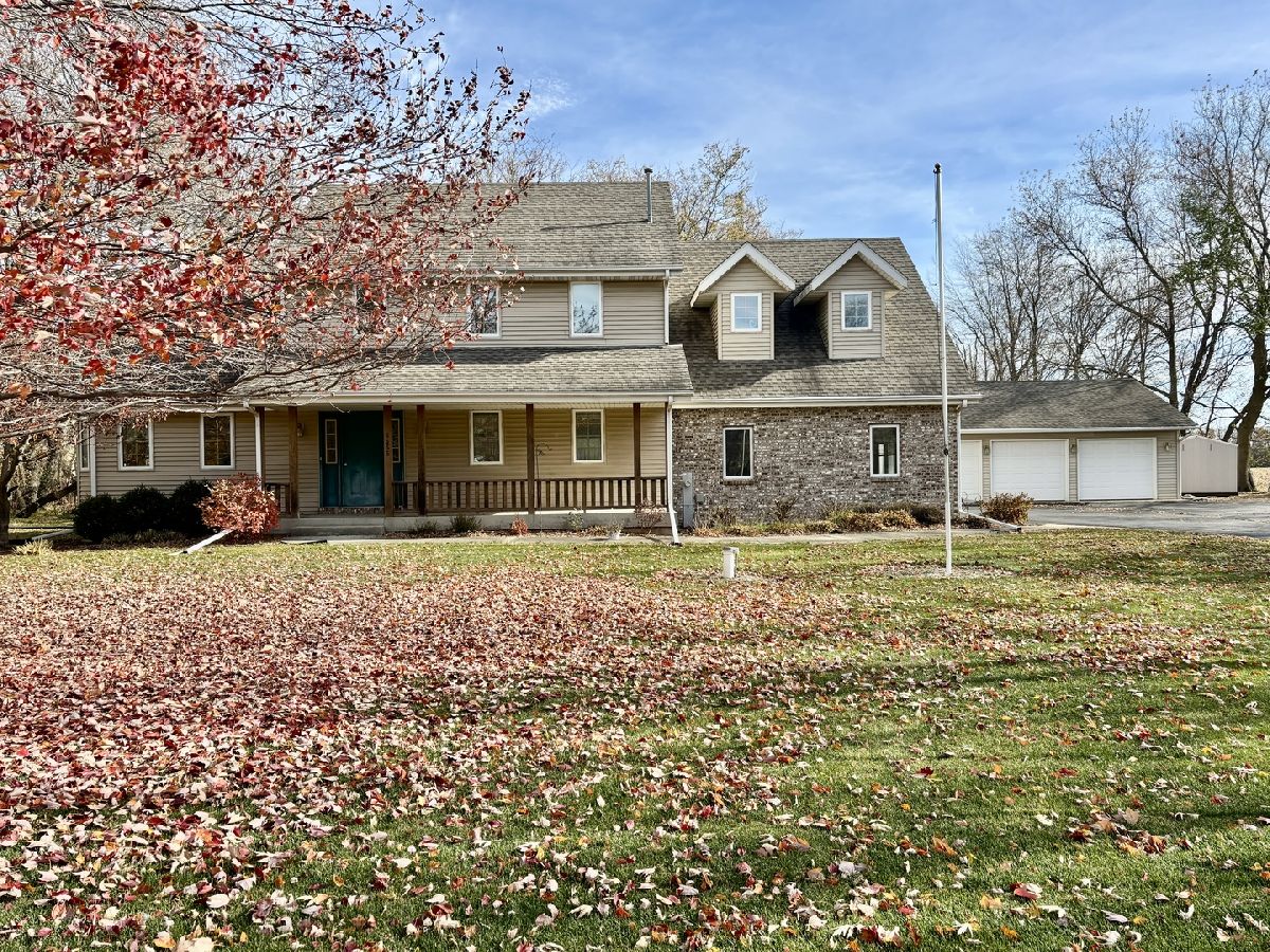  Sold Garden Prairie Illinois, 6555 Prairie