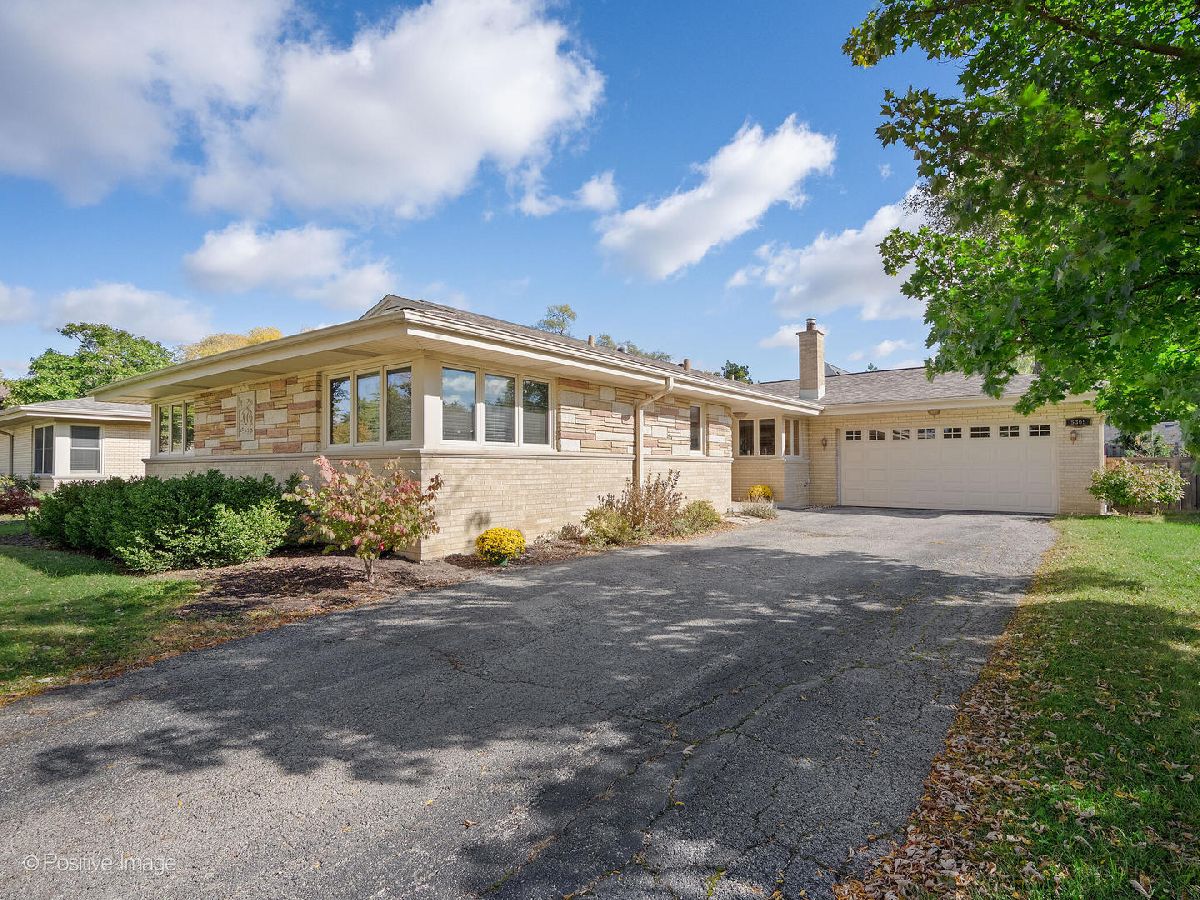 For Sale Western Springs Illinois, 5305 Howard Avenue