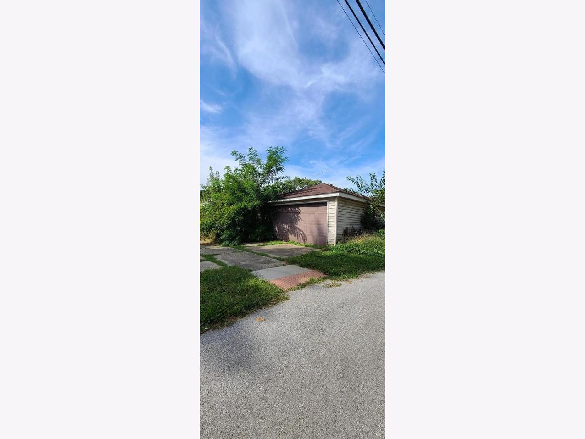  For Sale Dolton Illinois, 14447 University Avenue