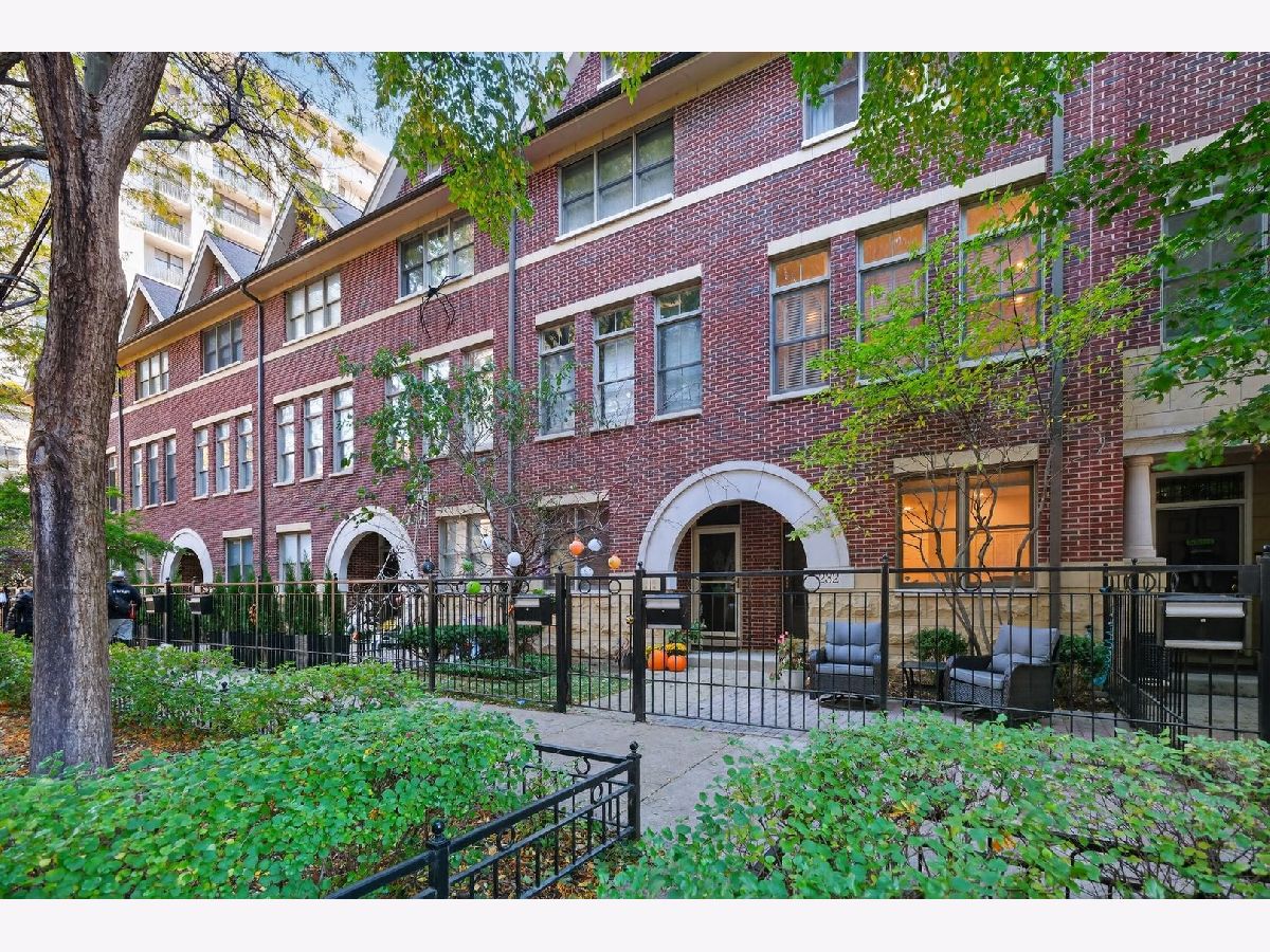  For Sale Chicago Illinois, 232 Cullerton Street