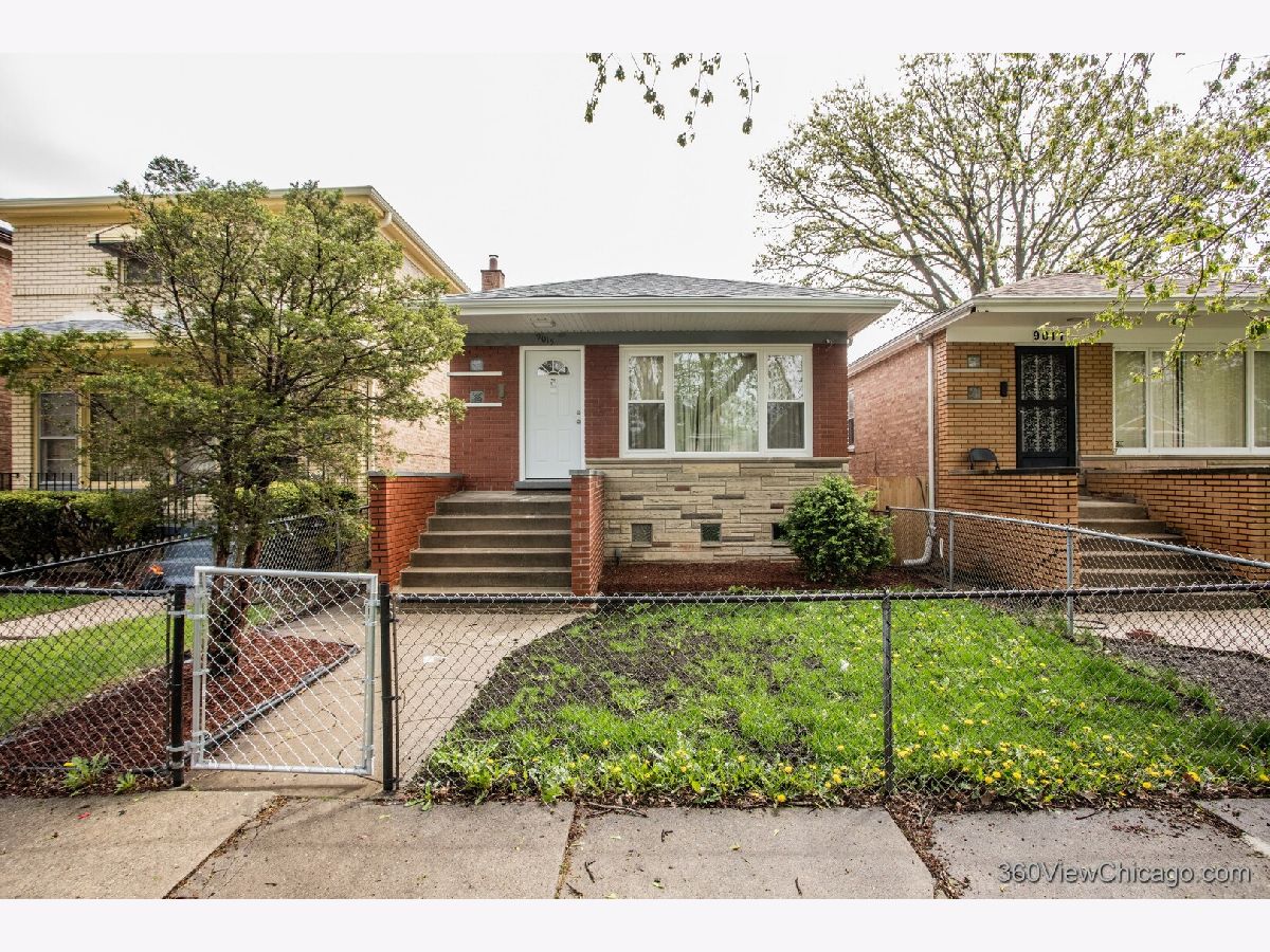 For Sale Chicago Illinois, 9015 Carpenter Street