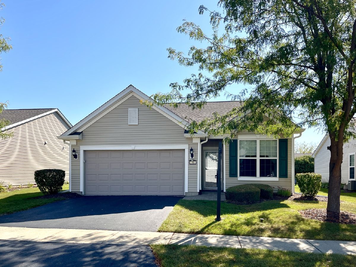 Homes & Condos & Townhomes For Sale Shorewood Glen Del Webb Shorewood Illinois, 704 Flag Drive