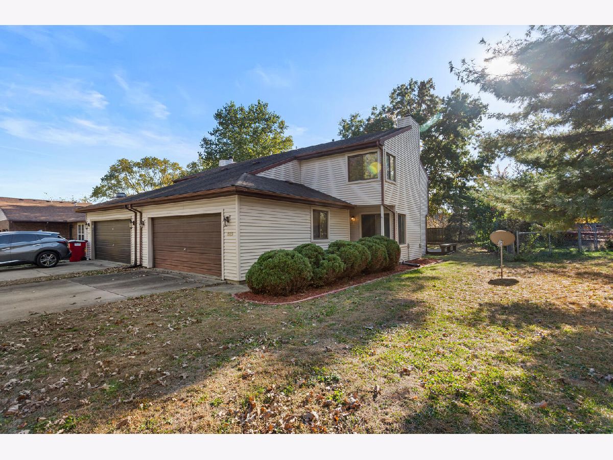  For Sale Champaign Illinois, 515 Clearwater Drive