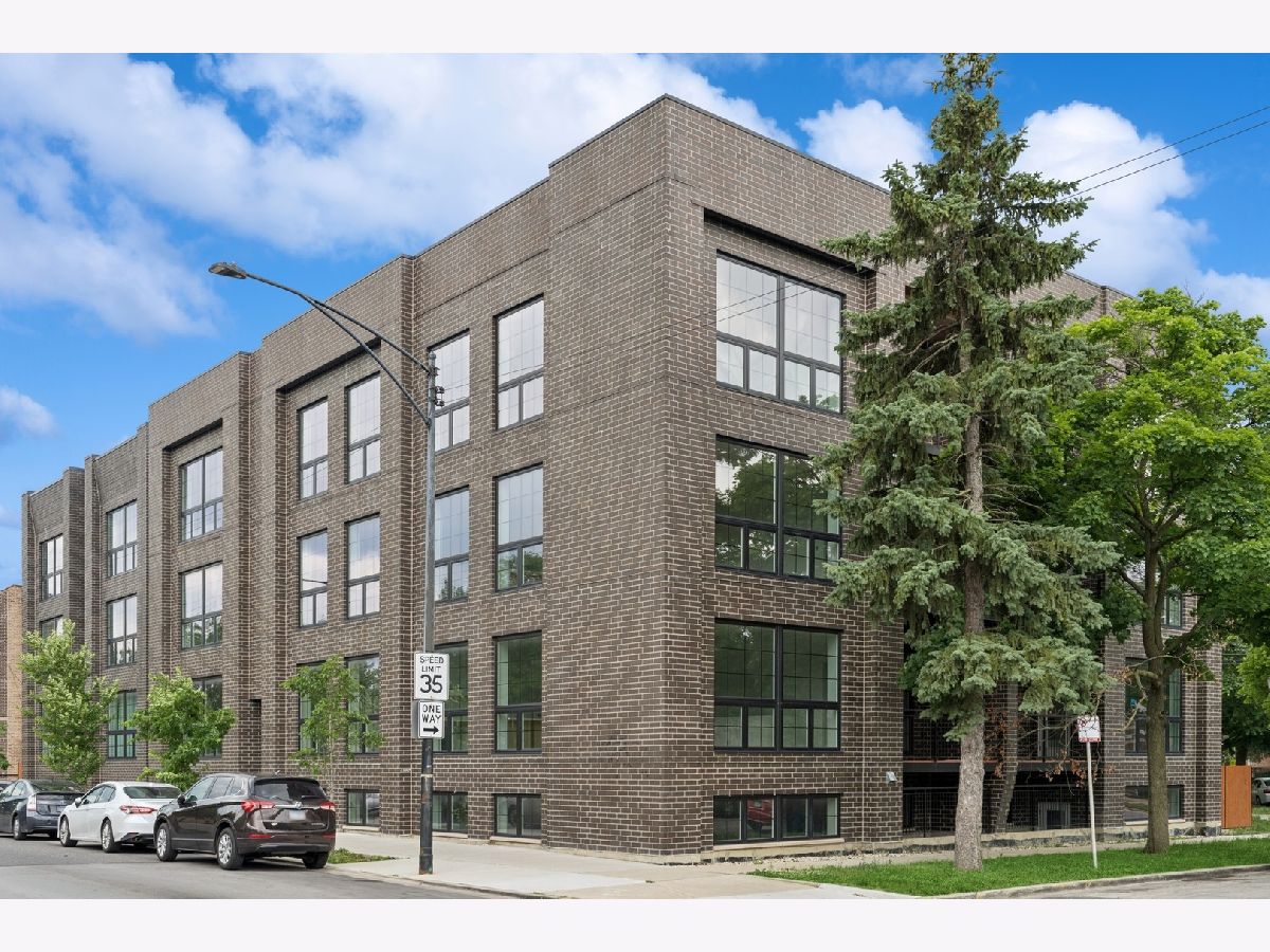  For Sale Chicago Illinois, 5830 Lincoln Avenue