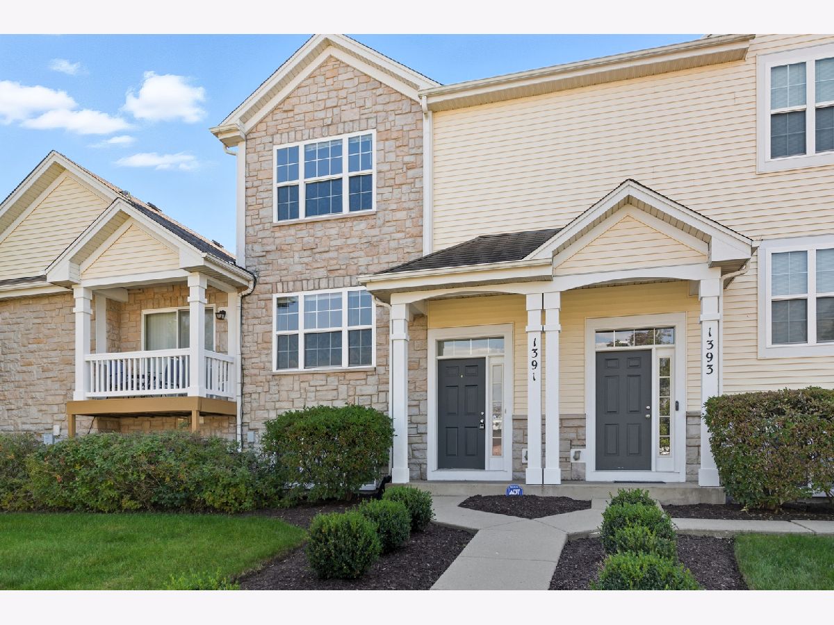 Townhomes Sold Timber Glenn Yorkville Illinois, 1391 Carolyn