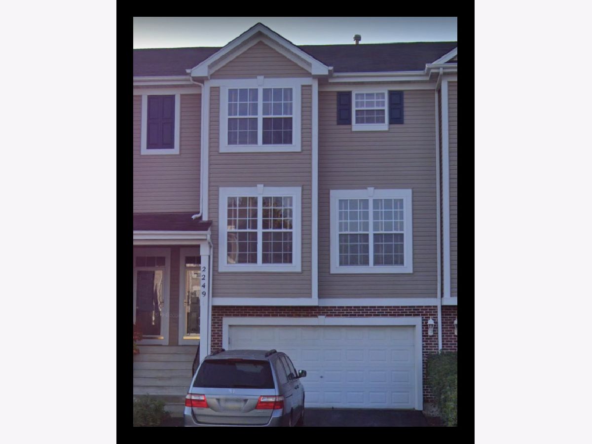 Townhomes & Condos For Rent Legacy Fields Aurora Illinois, 2249 Hudson