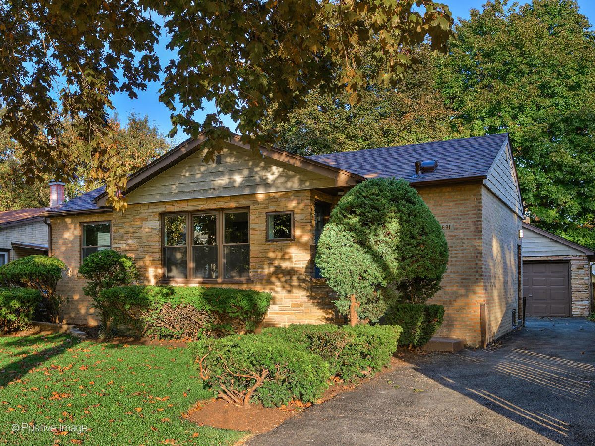  For Sale North Chicago Illinois, 1521 Seymour Avenue